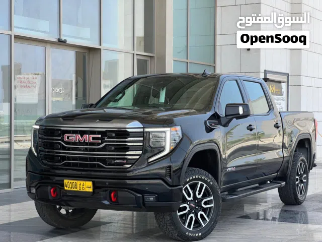 2023 GMC Sierra AT4