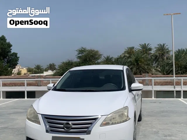 سنترا للبيع موديل 2017 جير عادي نظيف جداً