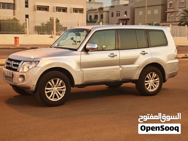 Used Mitsubishi Pajero in Kuwait City