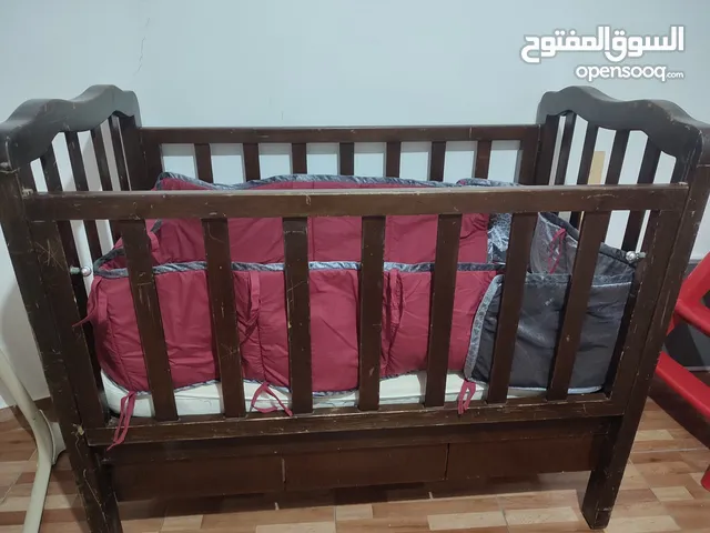 لوازم للاطفال للبيع بسعر الحرق