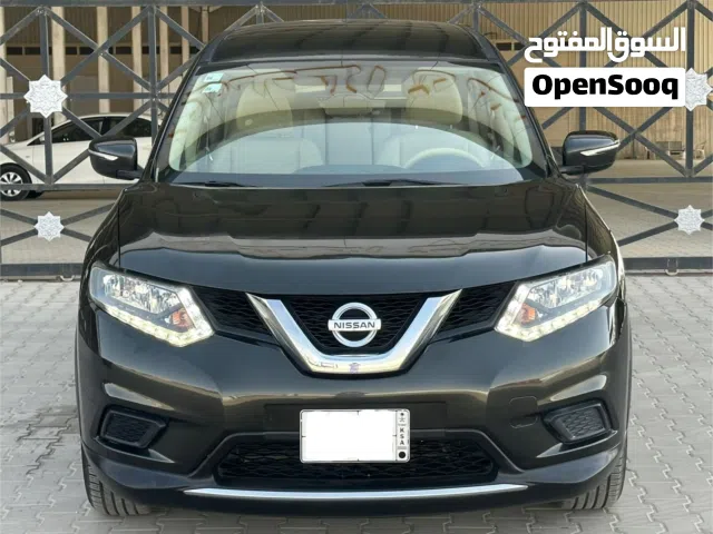 2015 نيسان X-تريل Standard