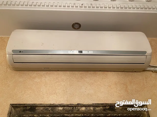 مكيف طن ونص مستعمل بدو غاز معه 6 متر نحاس