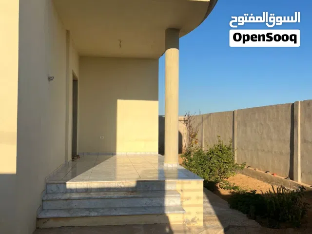 300 m2 4 Bedrooms Townhouse for Sale in Tripoli Souq Al-Juma'a