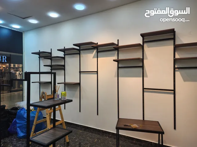 ديكور محل ملابس ستاتي نخب بحالة الجديد