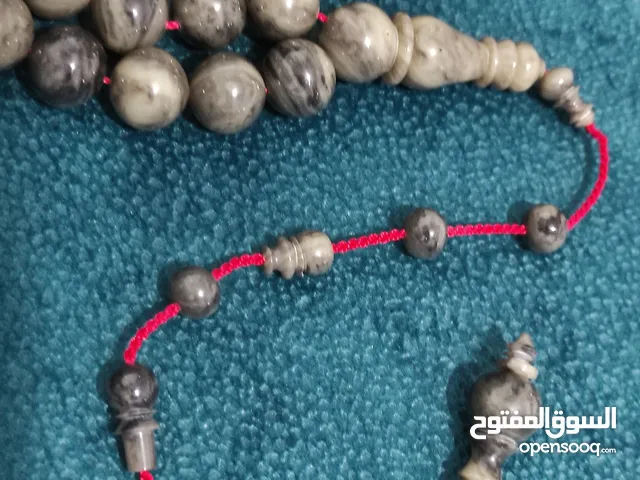 سبحة مسكية لون سكني مع تمليكة جراخة فخمة ولا غلطة