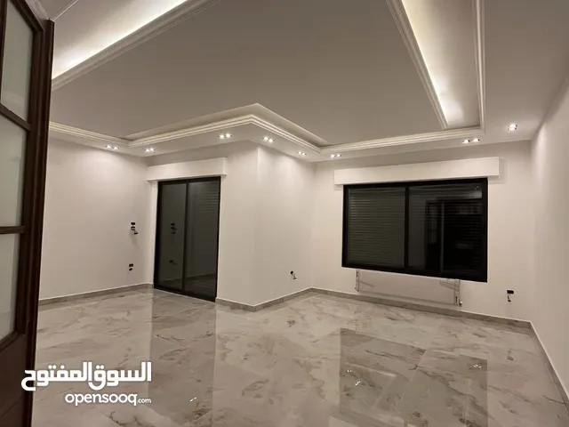 240 m2 3 Bedrooms Apartments for Sale in Amman Dahiet Al-Nakheel