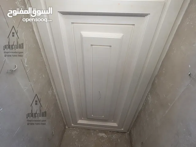 نجم اليمن وجبس الديكورات الخشب معا بديل رخام