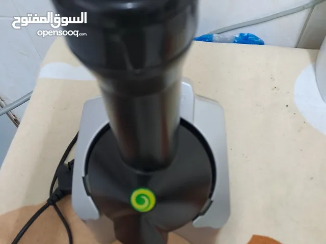 آلة سلاش وآلة وافل معاها قالبين غير مستخدم نهائيا