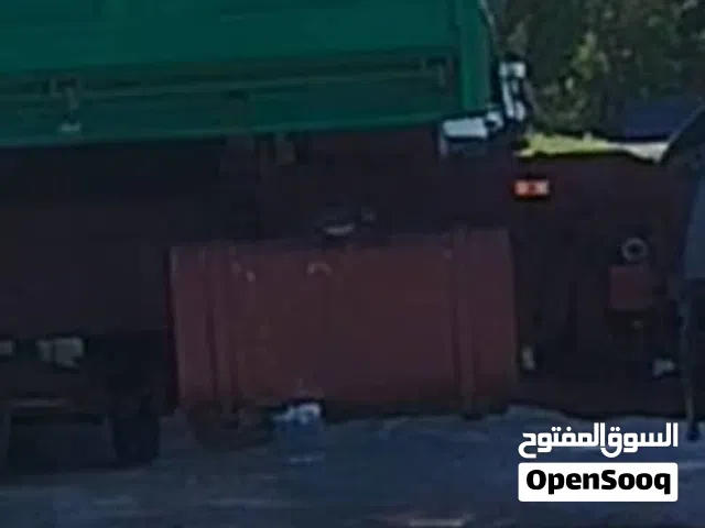 تنك المنيوم 760 و تنك ثاني حديد 300 مرزوق بالاحمر السعر معا 3000 المكان مصراتة زاوية المحجوب