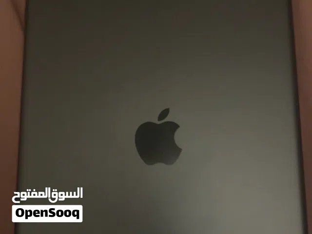 Apple iPad 7 Other in Southern Governorate