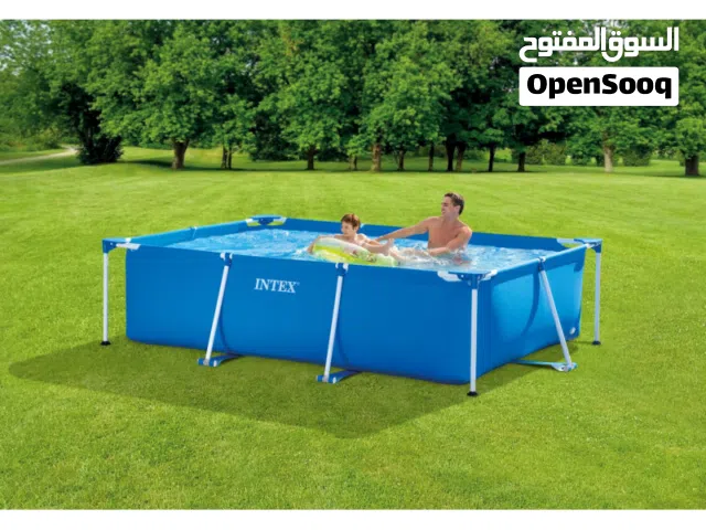 مسابح مقاس كبير مستطيل