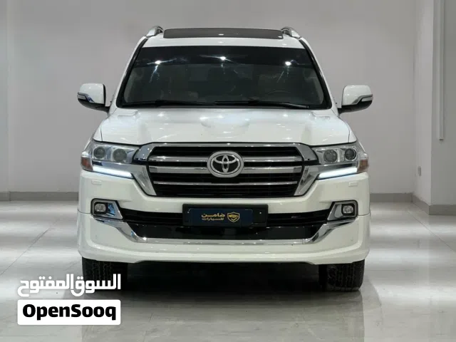 تويوتا لاند كروزر GXR