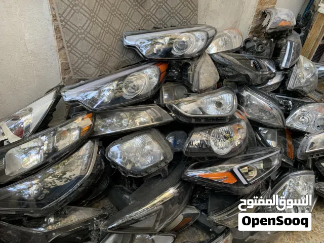 سلام عليكم بيع لايتات سيارات جميع أنواع السيارات الحديث
