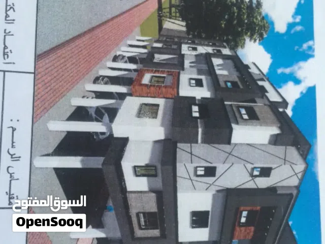 شقه مكان مميز السراج قرب جزيره مشتل دور رابع 200 متر تقريبا مساحه فيو حولي 100 متر تكيف مطبخ