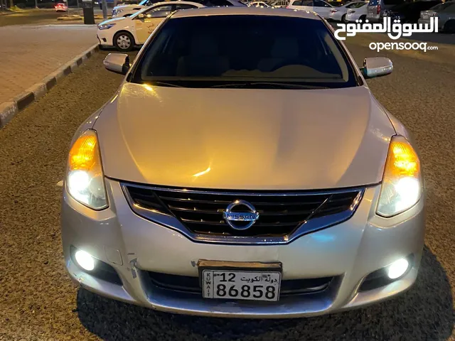 Used Nissan Altima in Farwaniya