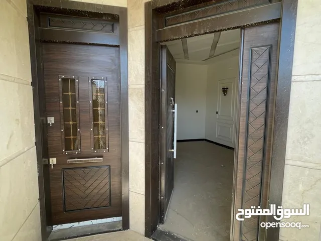 100 m2 3 Bedrooms Townhouse for Rent in Baghdad Jadriyah
