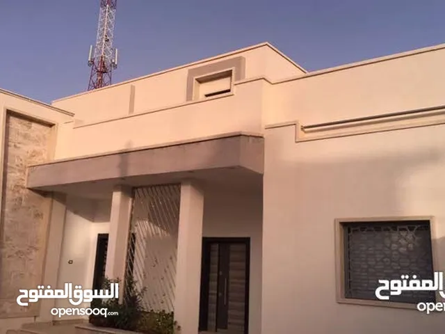 300 m2 3 Bedrooms Villa for Sale in Tripoli Airport Road