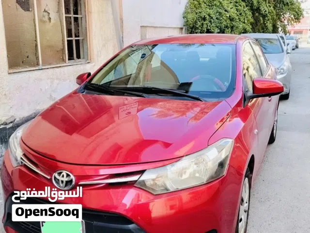 2017 Toyota Yaris E