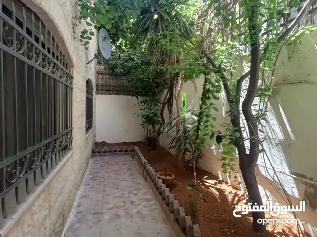 100 m2 4 Bedrooms Apartments for Sale in Amman Abu Nsair