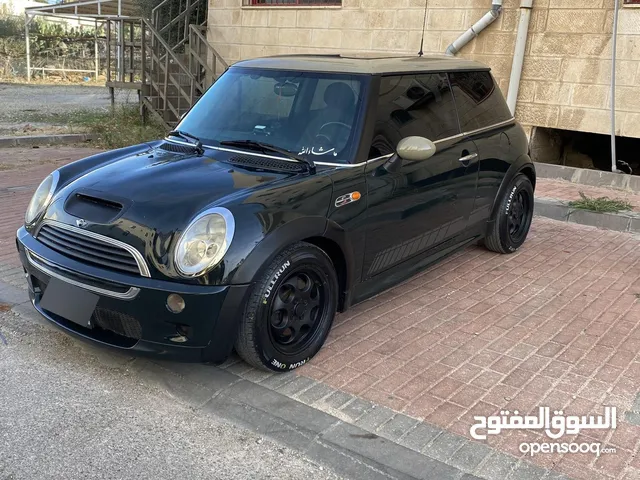 ميني كوبر 2003 محدثة ل 2006