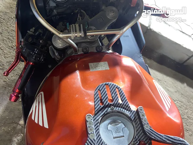 919 Honda Cbr Model 98