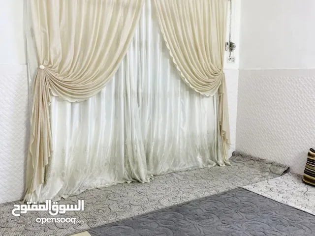 البرده الكريمي والتول ابيض الطول 3 والعرض 3