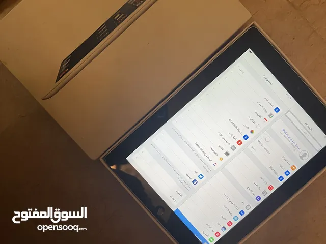 Apple iPad 4 32 GB in Manama