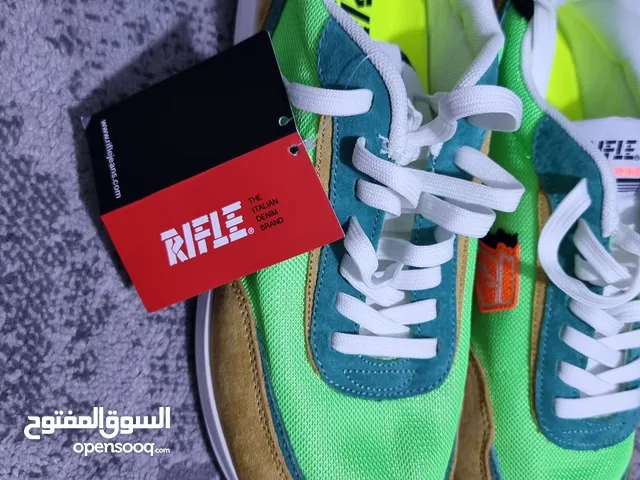 41 Sport Shoes in Tripoli