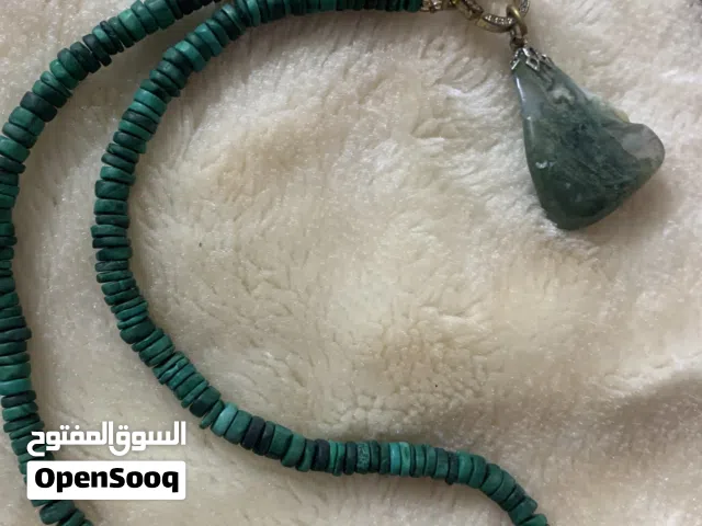 طوق حجر كريم طبيعي مالاكيت