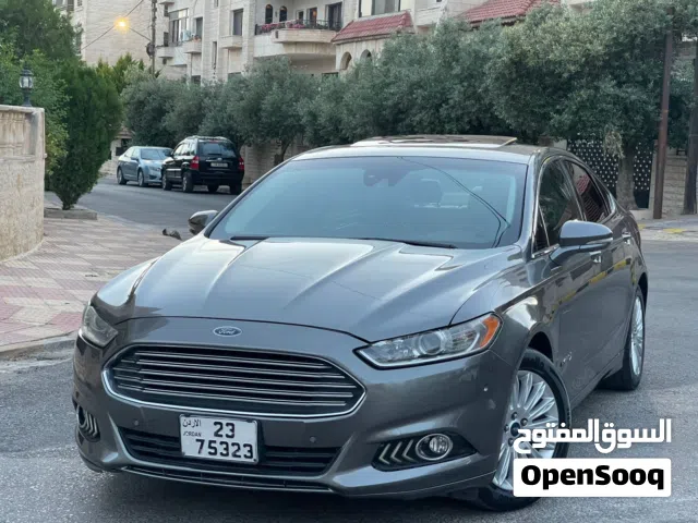 2013 فورد فيوجن SE