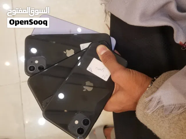 Apple iPhone 11 64 GB in Sana'a