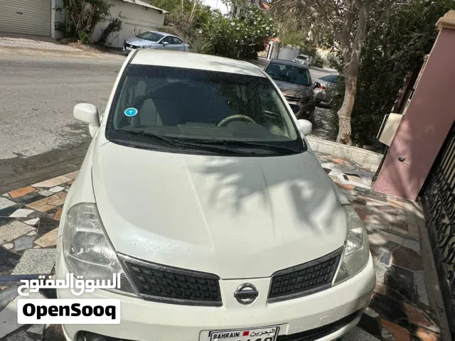 2008 نيسان تيدا