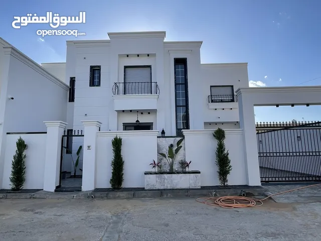 2 فلل مفصولات قرب الكحيلي