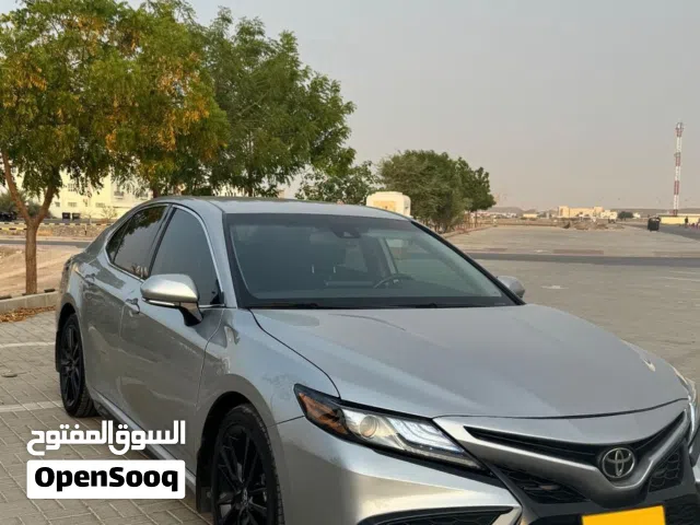 كامري XSE 2022 للبيع او البدل بشكل عاجل