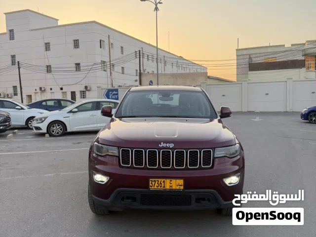 Used Jeep Grand Cherokee in Muscat