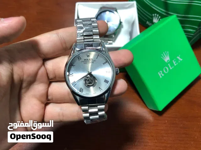 رولكس مش كل الساعات اللى العقرب فيها يستريح والترس يشتغل