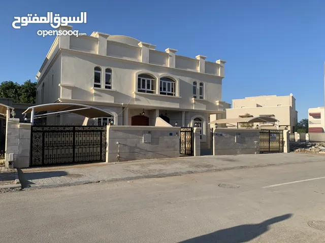 #REF889 4BR villa for rent in mawaleh