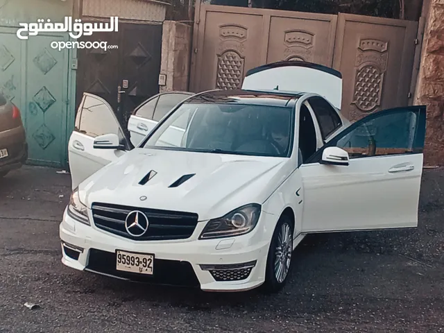 New Mercedes Benz C-Class in Hebron