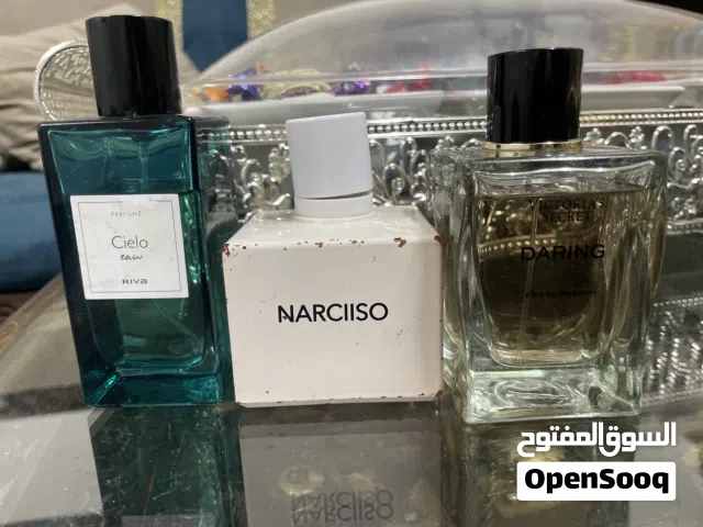 ثلاث عطور اصلية للبيع