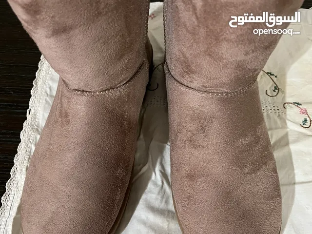 حذاء حريمي شتوي