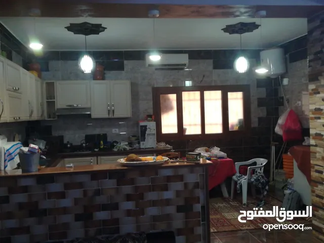 200 m2 More than 6 bedrooms Townhouse for Sale in Tripoli Abu Saleem