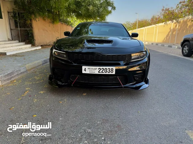 Dodge charger SXT full option with sunroof and original SXT kit