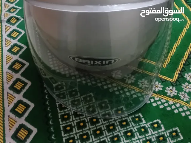 خوذ بالحالة جيدة مستعمل