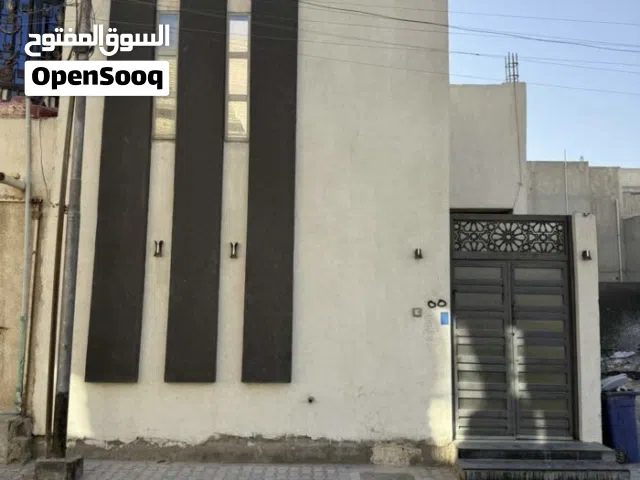147 m2 3 Bedrooms Townhouse for Sale in Basra Baradi'yah