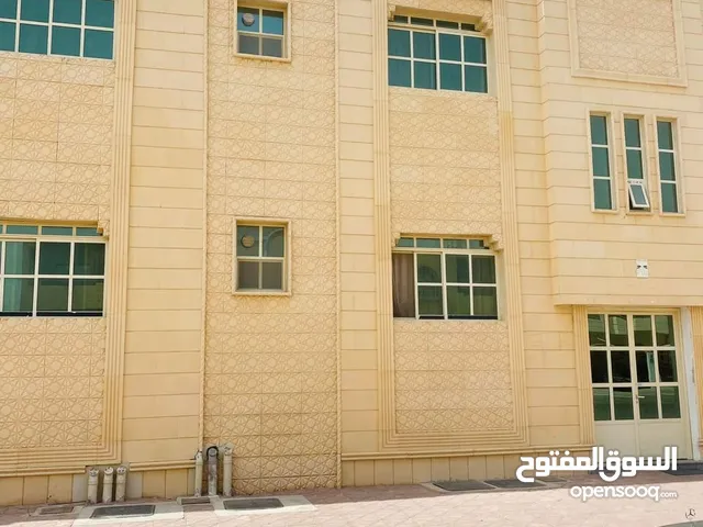 2000 ft² 4 Bedrooms Townhouse for Rent in Al Ain Other
