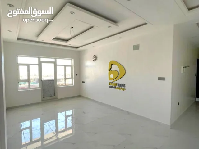 242 m2 More than 6 bedrooms Apartments for Sale in Sana'a Haddah