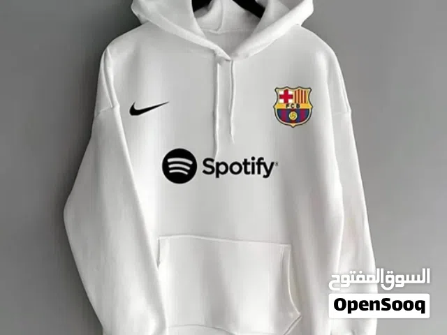 هوديات الريال وبرشلونة قطنية درجة اولى شجع ناديك بأناقة.. وواجه البرد بالفخامة!