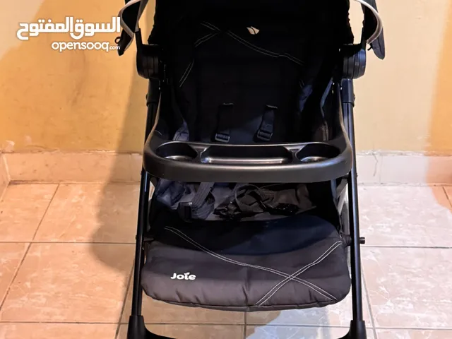 عربانة اطفال للبيع حالتها شبه جديدة