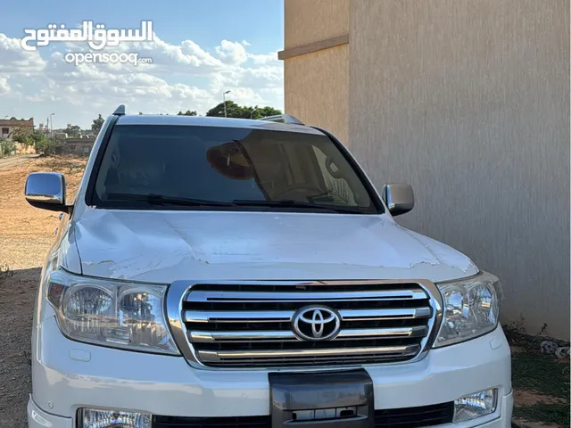 Used Toyota Land Cruiser in Tripoli