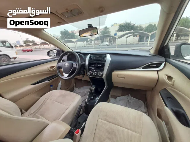 2019 تويوتا يارس E